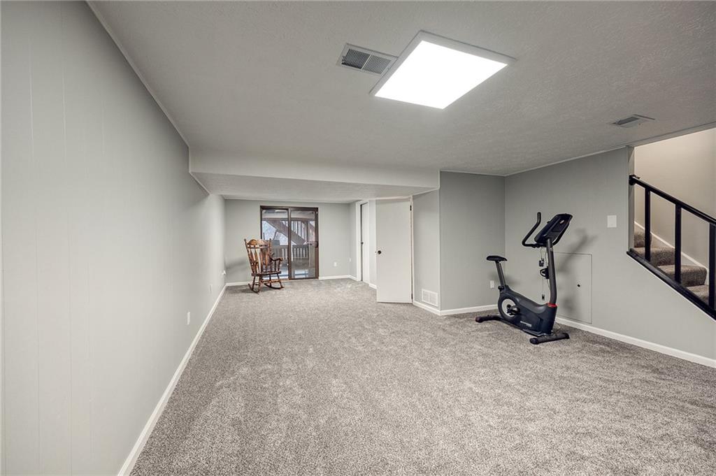 5089 West Harbison Road Pittsburgh, PA 15276 - Photo 23 of 32 Walk Out to Patio