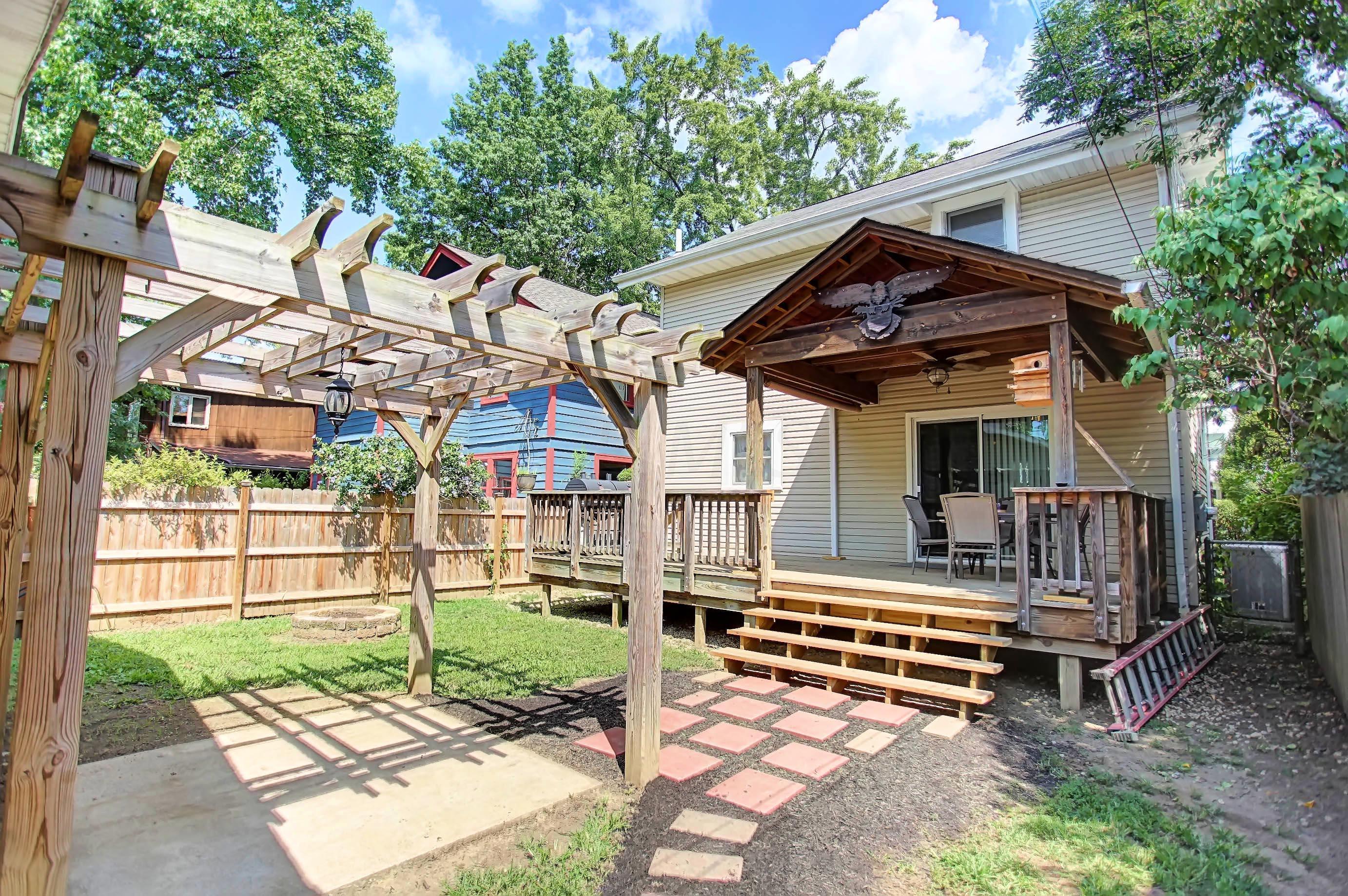 145 East Pacemont Road Columbus, OH 43202 - Photo 27 of 37
