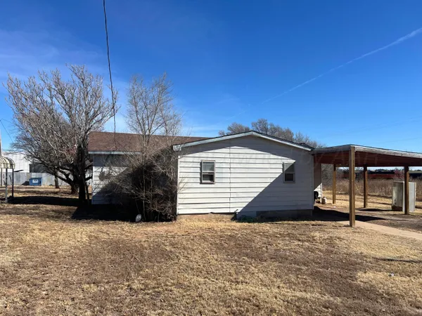 $112,000 | 802 South Maple Avenue, Friona, TX 79035