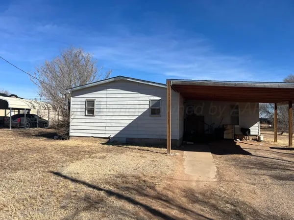 $112,000 | 802 South Maple Avenue, Friona, TX 79035