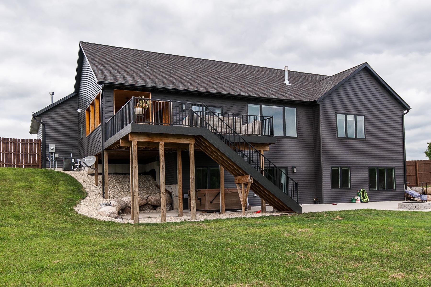 5722 Cambridge Hill Road Southeast Rochester, MN 55904 - Photo 2 of 49 Gallery Image 2