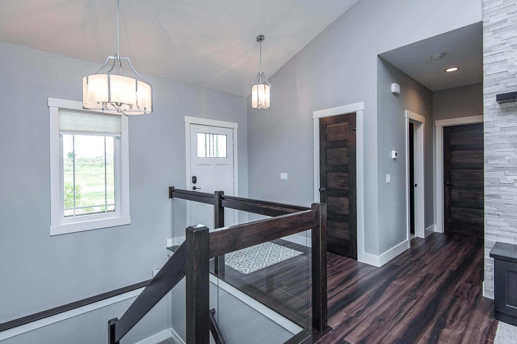 5722 Cambridge Hill Road Southeast Rochester, MN 55904 - Photo 3 of 49 Gallery Image 3