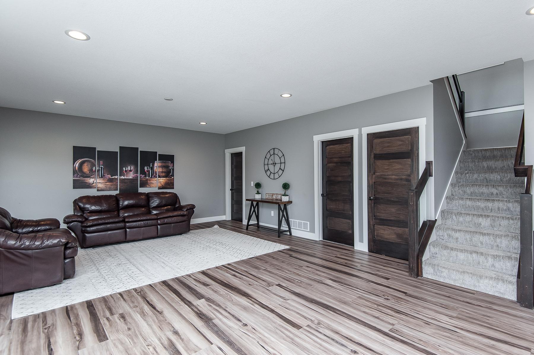 5722 Cambridge Hill Road Southeast Rochester, MN 55904 - Photo 30 of 49 Gallery Image 30