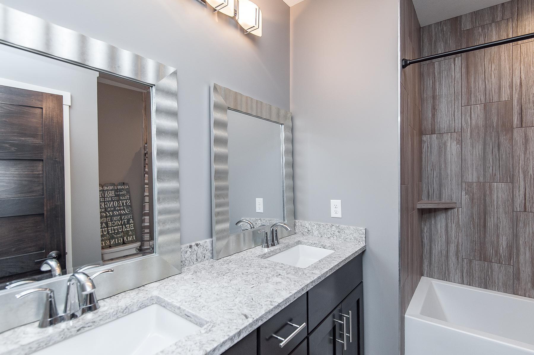 5722 Cambridge Hill Road Southeast Rochester, MN 55904 - Photo 32 of 49 Gallery Image 32