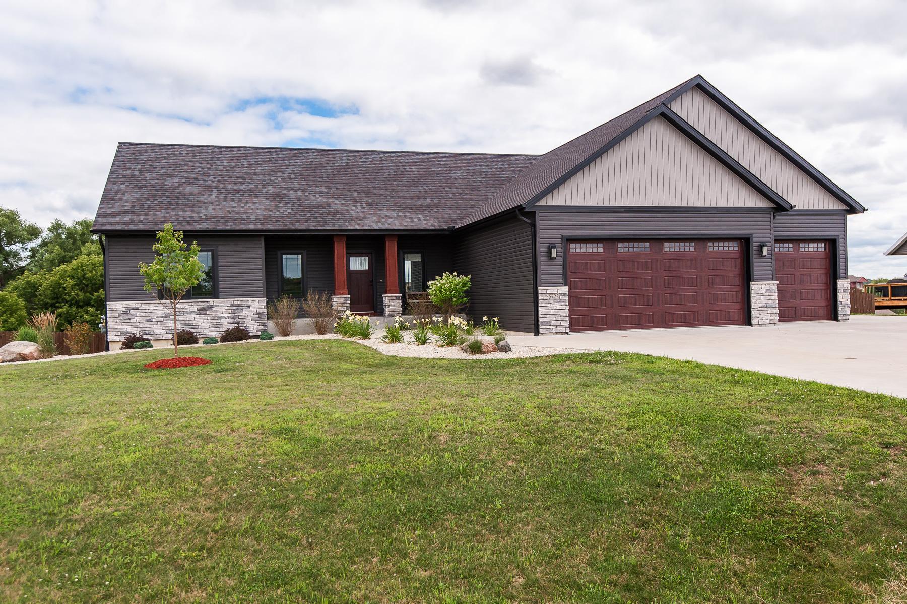 5722 Cambridge Hill Road Southeast Rochester, MN 55904 - Photo 49 of 49 Gallery Image 49