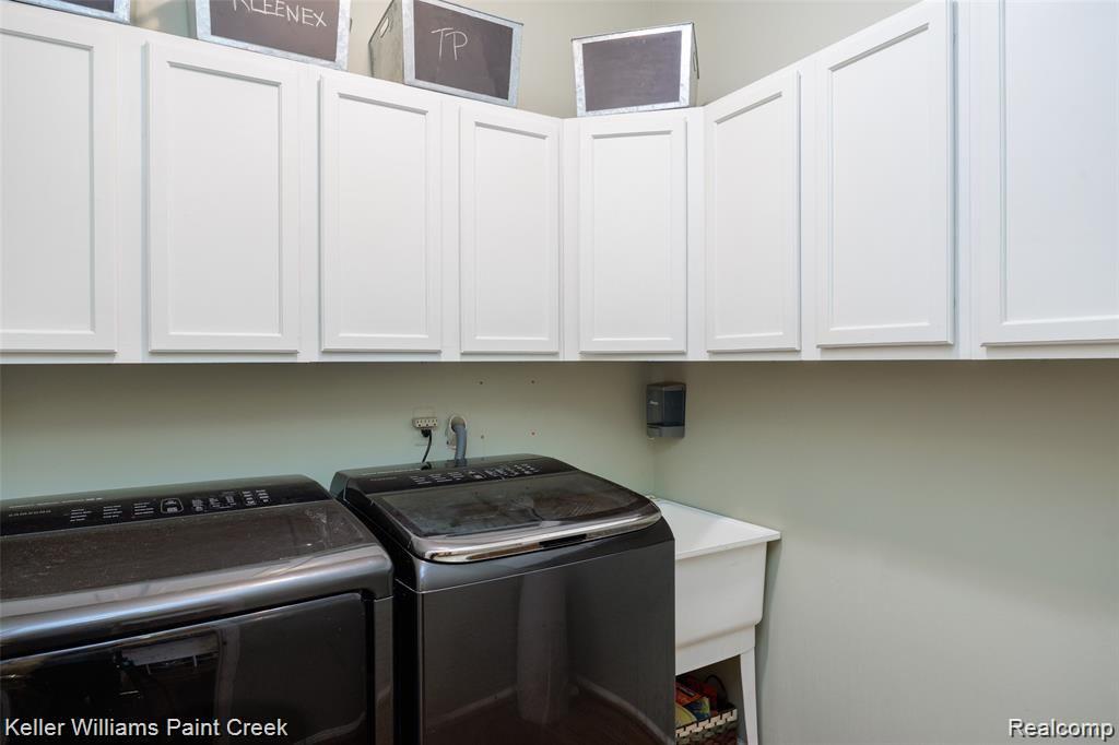 1864 Rapids Way Rochester, MI 48309 - Photo 23 of 52 1864 Rapids Way-23.jpg