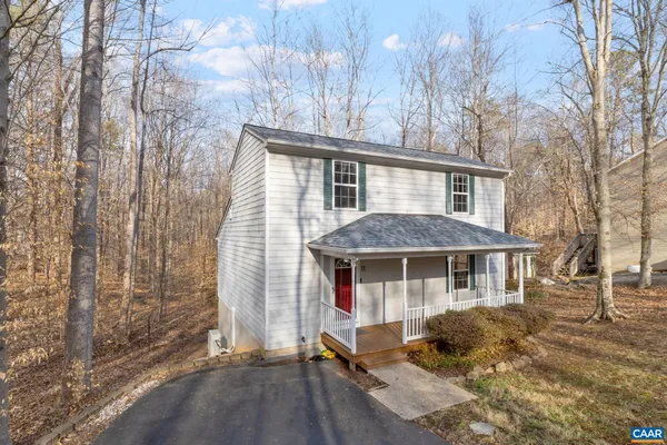 $374,900 | 11 Holly Circle, Palmyra, VA 22963