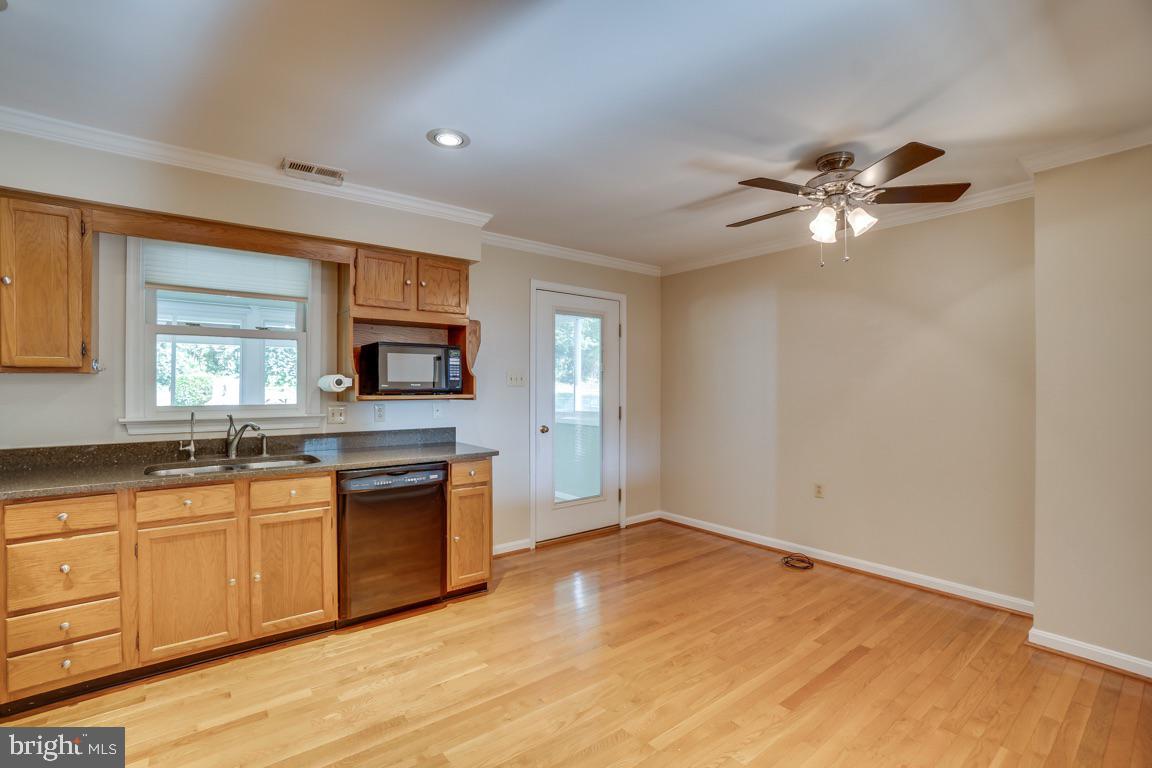 756 Payne Road Winchester, VA 22603 - Photo 10 of 44 Recessed Lighting & Quartz Countertops