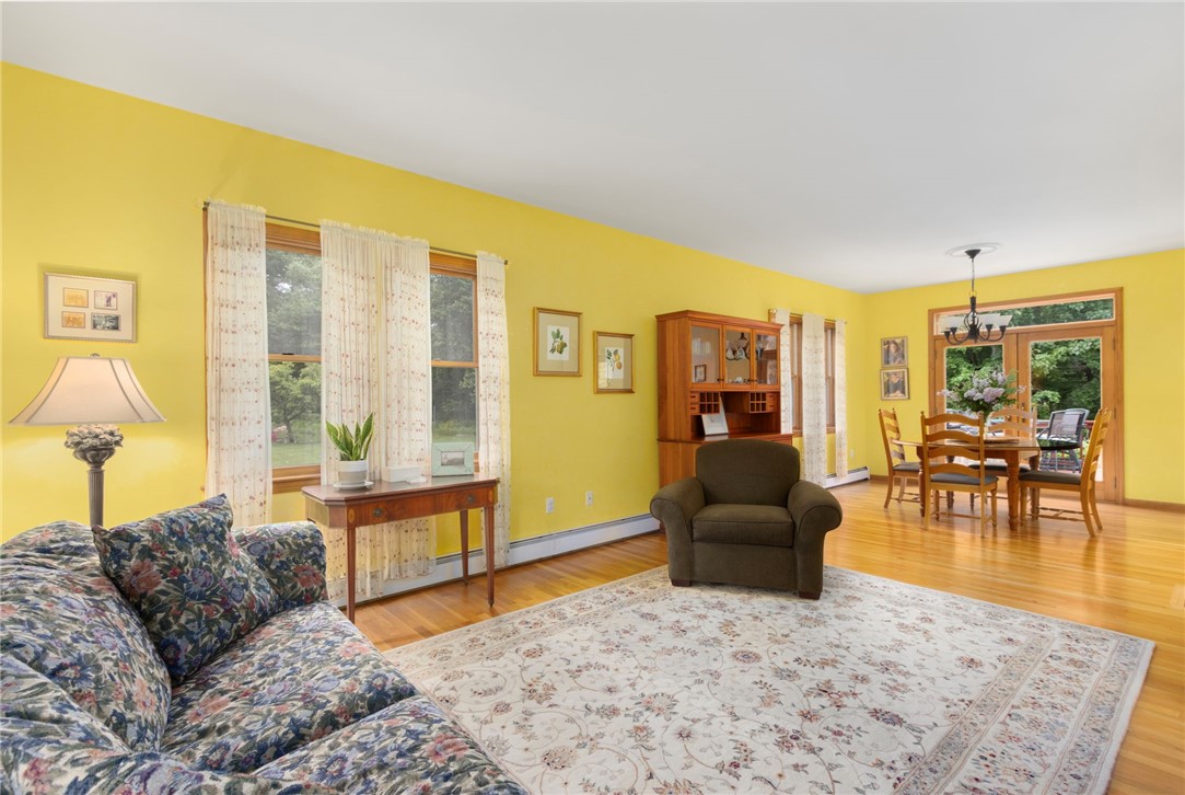 35 Great Road Barrington, RI 02806 - Photo 12 of 37