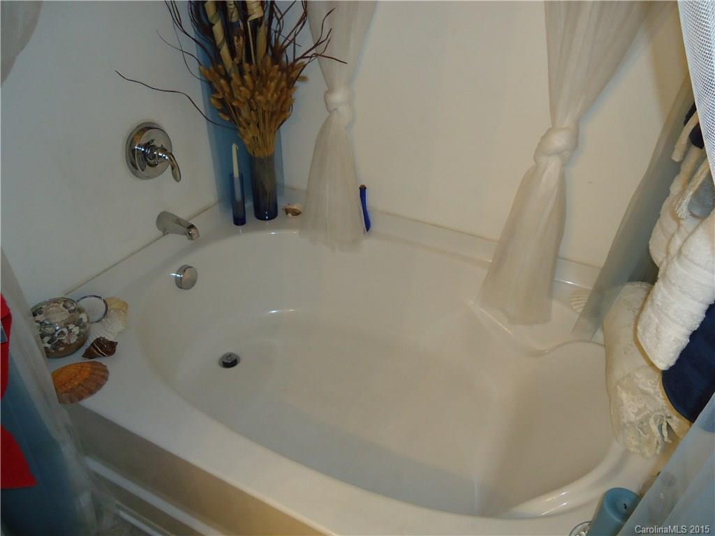 2208 Gooseberry Road Charlotte, NC 28208 - Photo 12 of 20