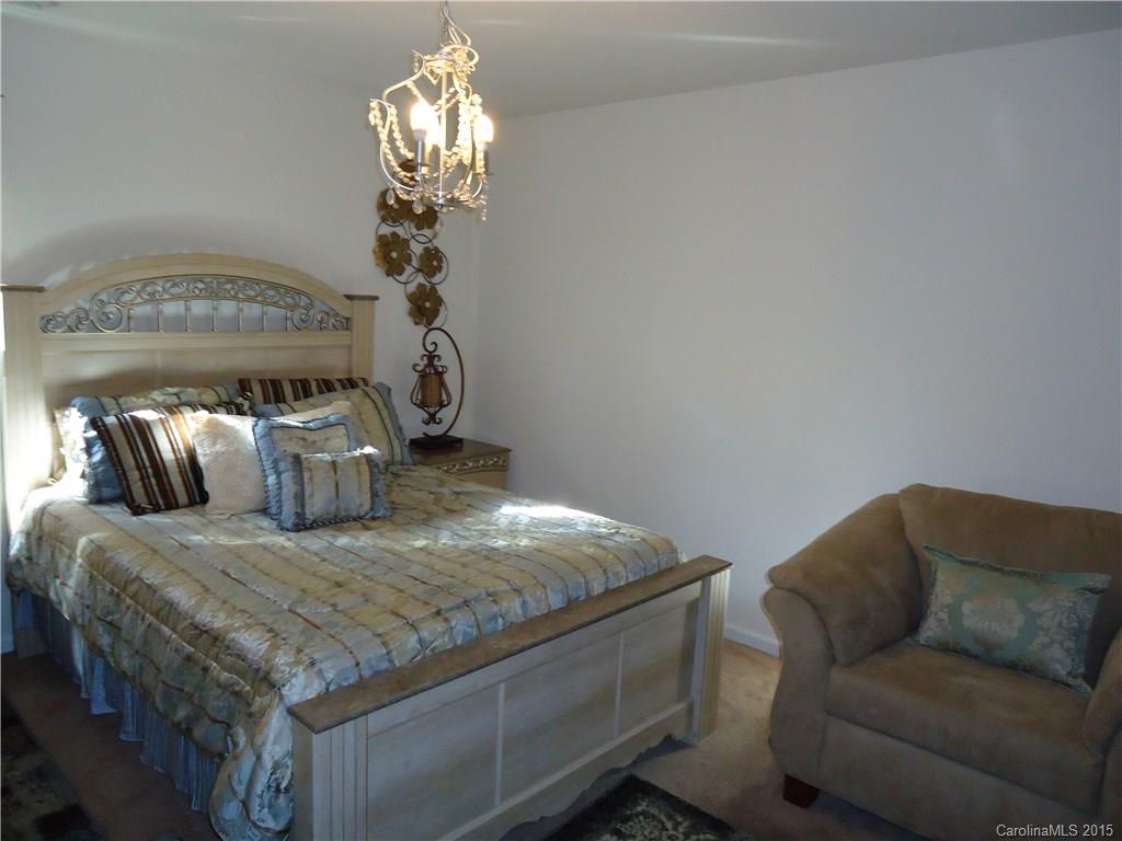 2208 Gooseberry Road Charlotte, NC 28208 - Photo 15 of 20