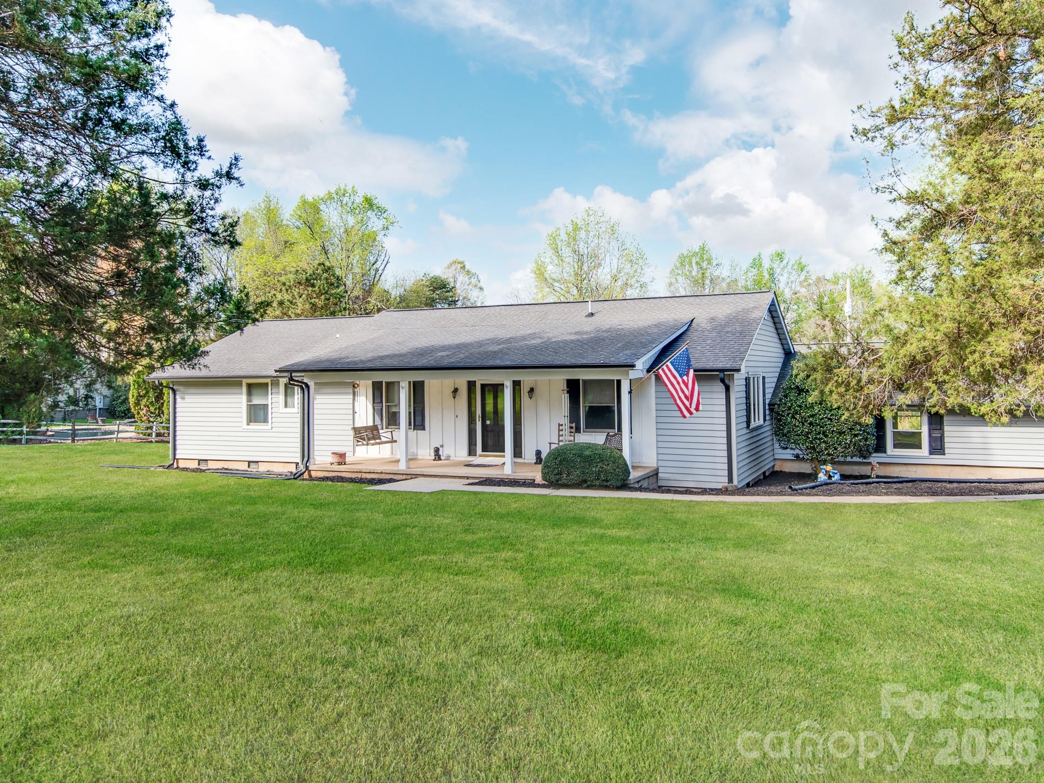 528 Johnson Dairy Road Mooresville, NC 28115 - Photo 3 of 47