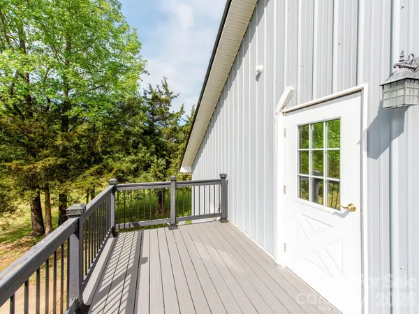 $629,999 | 528 Johnson Dairy Road, Mooresville, NC 28115