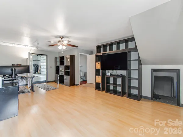 $629,999 | 528 Johnson Dairy Road, Mooresville, NC 28115