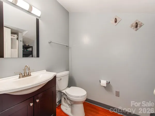 $629,999 | 528 Johnson Dairy Road, Mooresville, NC 28115