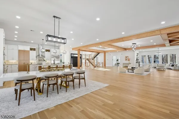 $3,999,999 | 19 Highlander Drive, Scotch Plains, NJ 07076