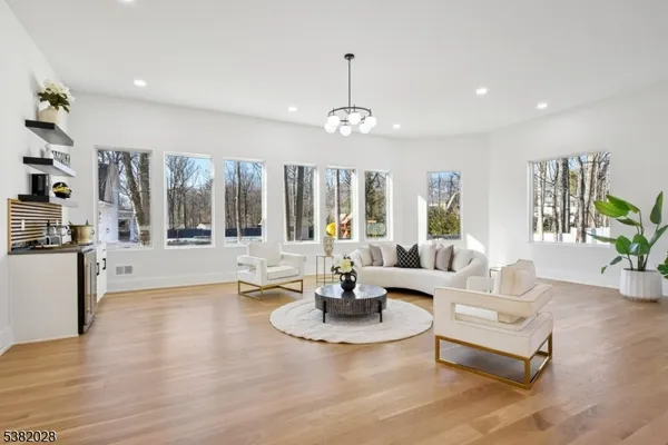 $3,999,999 | 19 Highlander Drive, Scotch Plains, NJ 07076