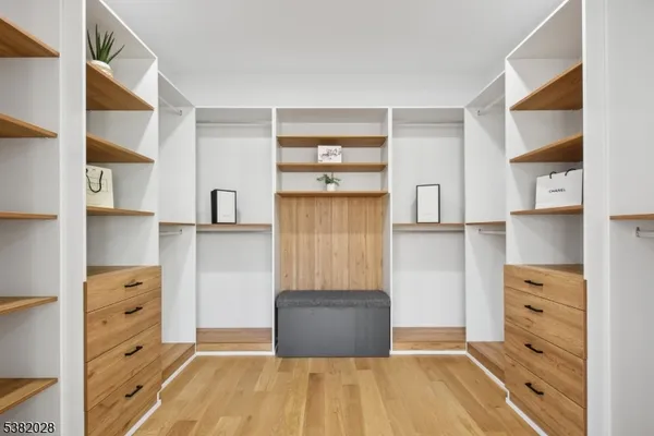 $3,999,999 | 19 Highlander Drive, Scotch Plains, NJ 07076