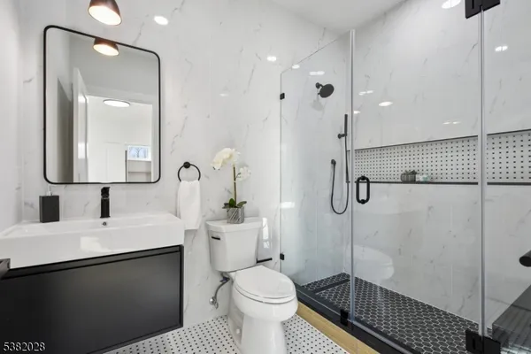 $3,999,999 | 19 Highlander Drive, Scotch Plains, NJ 07076