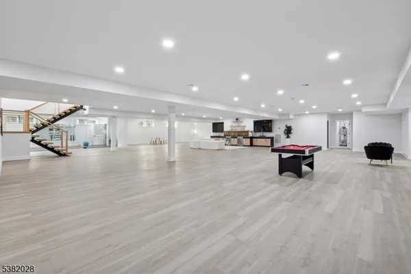 $3,999,999 | 19 Highlander Drive, Scotch Plains, NJ 07076