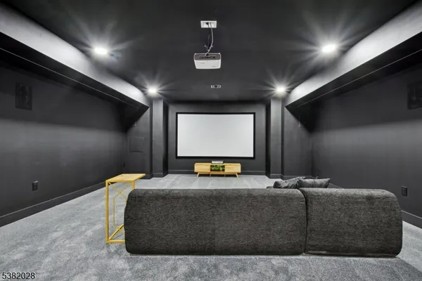 $3,999,999 | 19 Highlander Drive, Scotch Plains, NJ 07076