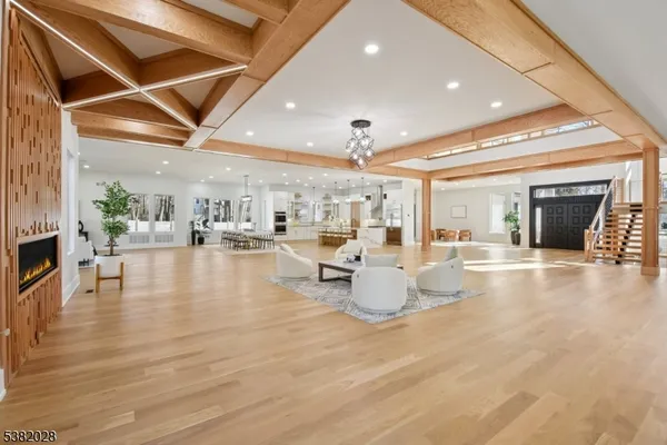 $3,999,999 | 19 Highlander Drive, Scotch Plains, NJ 07076