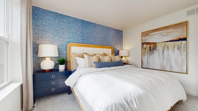 $349,750 | 26669 8th Street West, Zimmerman, MN 55398