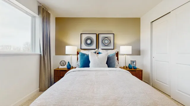 $349,750 | 26669 8th Street West, Zimmerman, MN 55398