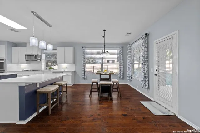 $649,900 | 12823 Laguna Vista Drive, San Antonio, TX 78216