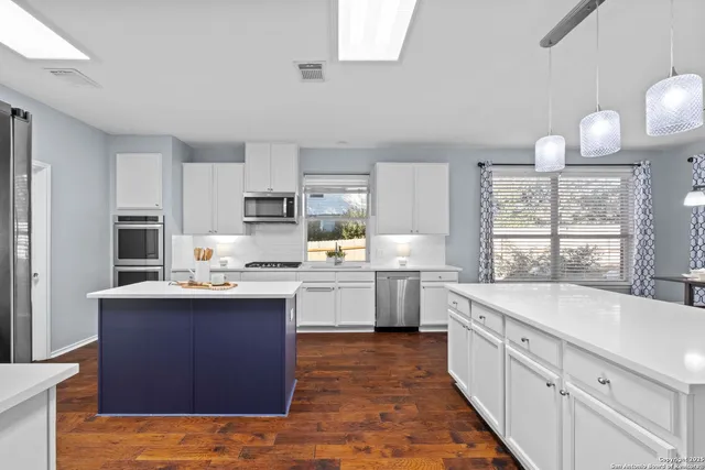 $649,900 | 12823 Laguna Vista Drive, San Antonio, TX 78216