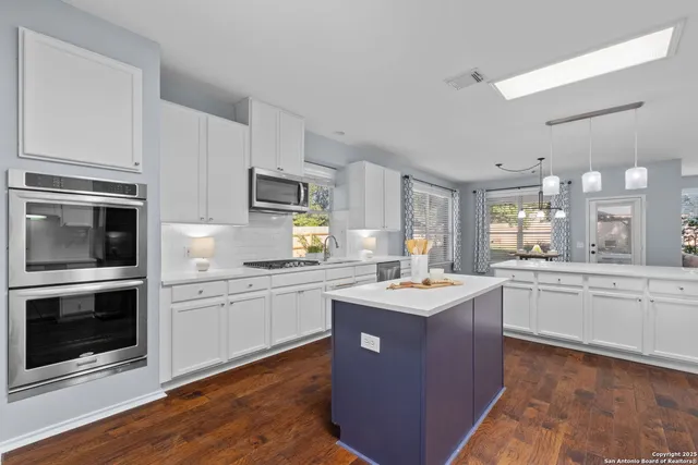 $649,900 | 12823 Laguna Vista Drive, San Antonio, TX 78216