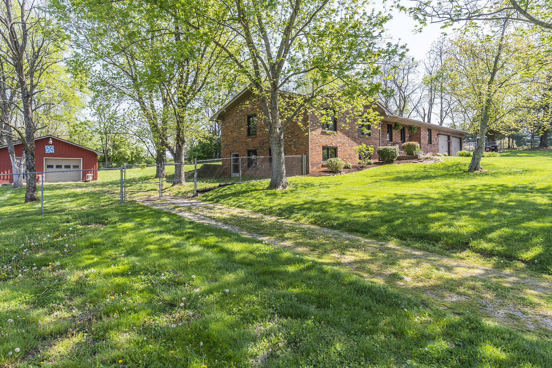 3928 Delaney Ferry Road Versailles, KY 40383 - Photo 3 of 38 3928delaney03