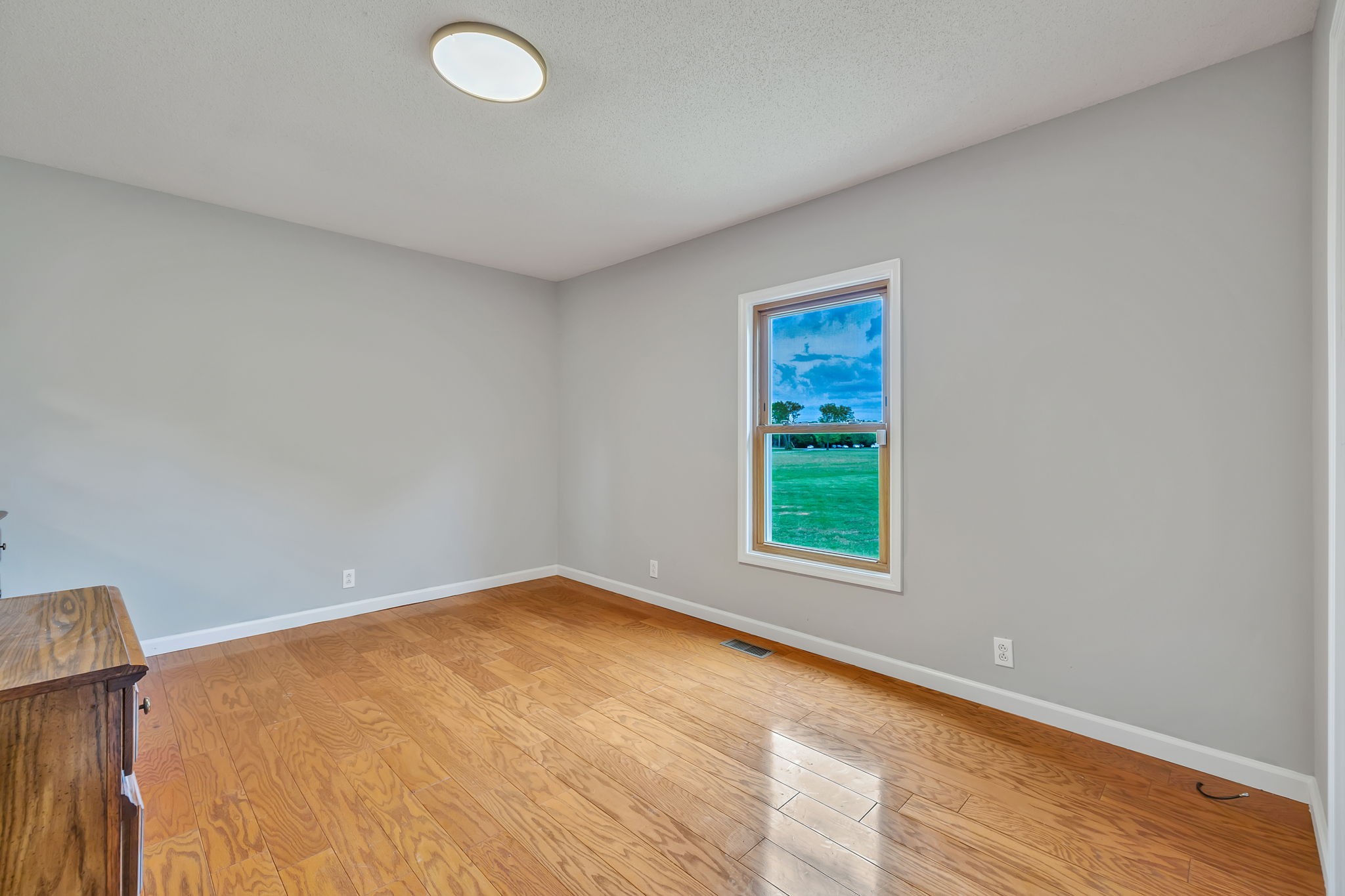 7068 Miller Road Christiana, TN 37037 - Photo 28 of 52 an empty room with a window
