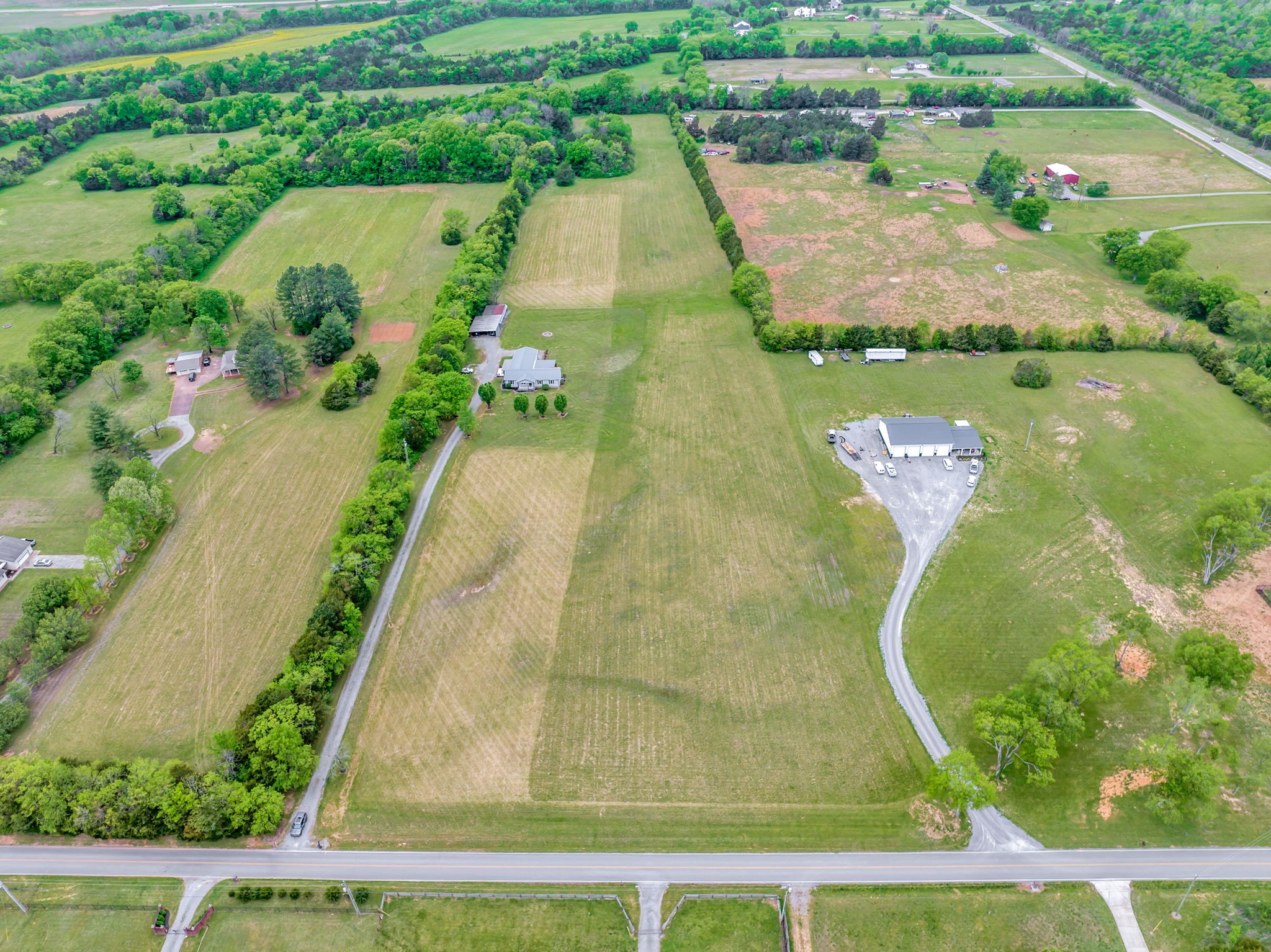 7068 Miller Road Christiana, TN 37037 - Photo 51 of 52 an aerial view of a swimming pool