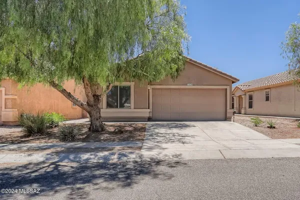 $1,775 | 13194 East Mineta Ridge Drive, Vail, AZ 85641
