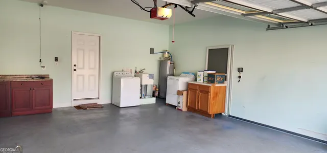 a view of a storage & utility room