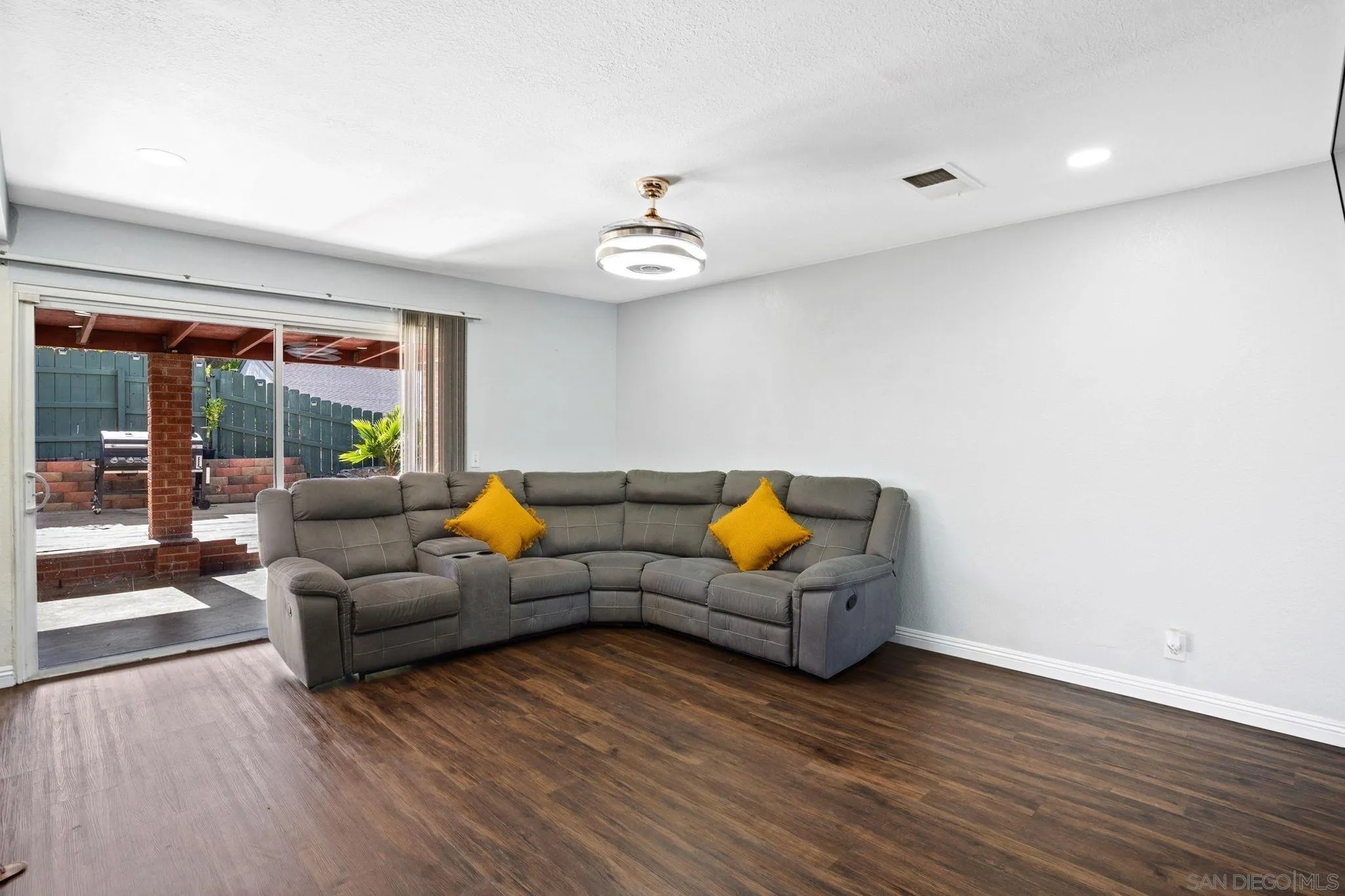 2012 Terracina Circle Spring Valley, CA 91977 - Photo 6 of 34 a living room with furniture and a window