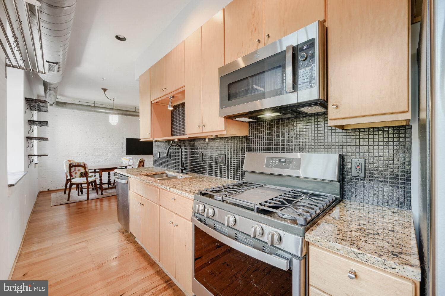 104 West Madison Street, Unit 9 Baltimore, MD 21201 - Photo 4 of 35
