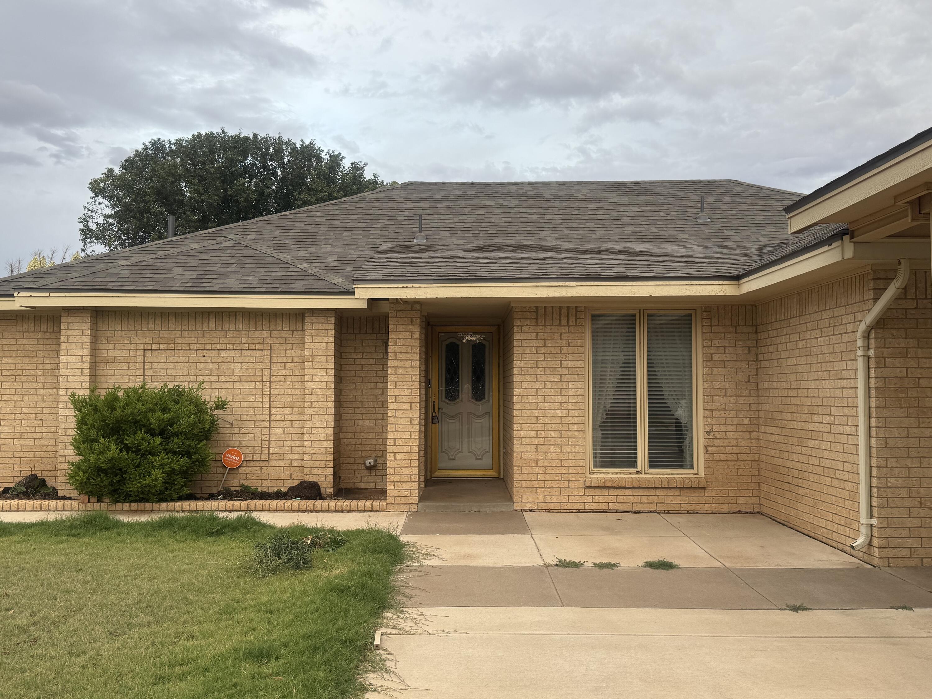 5527 94th Street Lubbock, TX 79424 - Photo 2 of 56 94th front close up