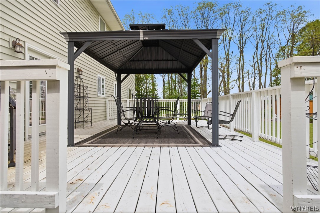 6915 Cole Road Le Roy, NY 14482 - Photo 15 of 49