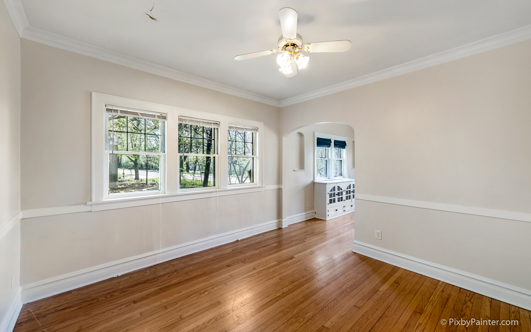 1824 Riverside Avenue St. Charles, IL 60174 - Photo 12 of 32 Gallery Image 12