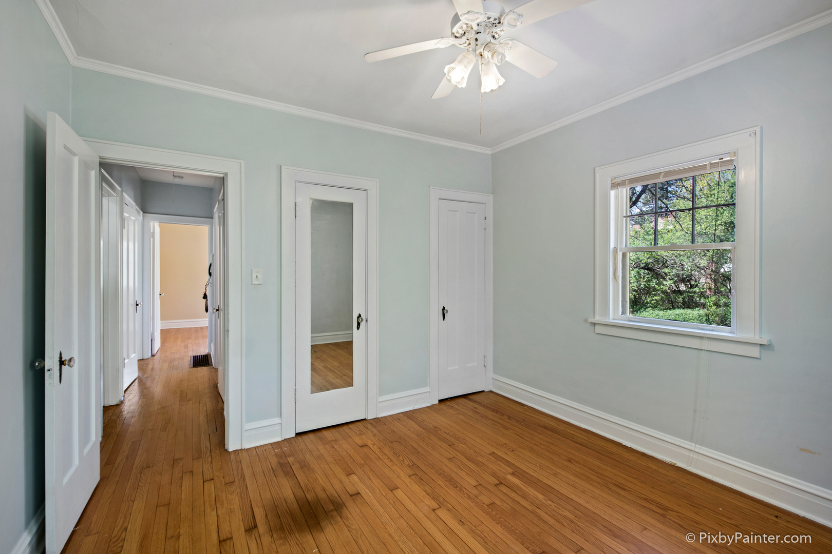 1824 Riverside Avenue St. Charles, IL 60174 - Photo 17 of 32 Gallery Image 17