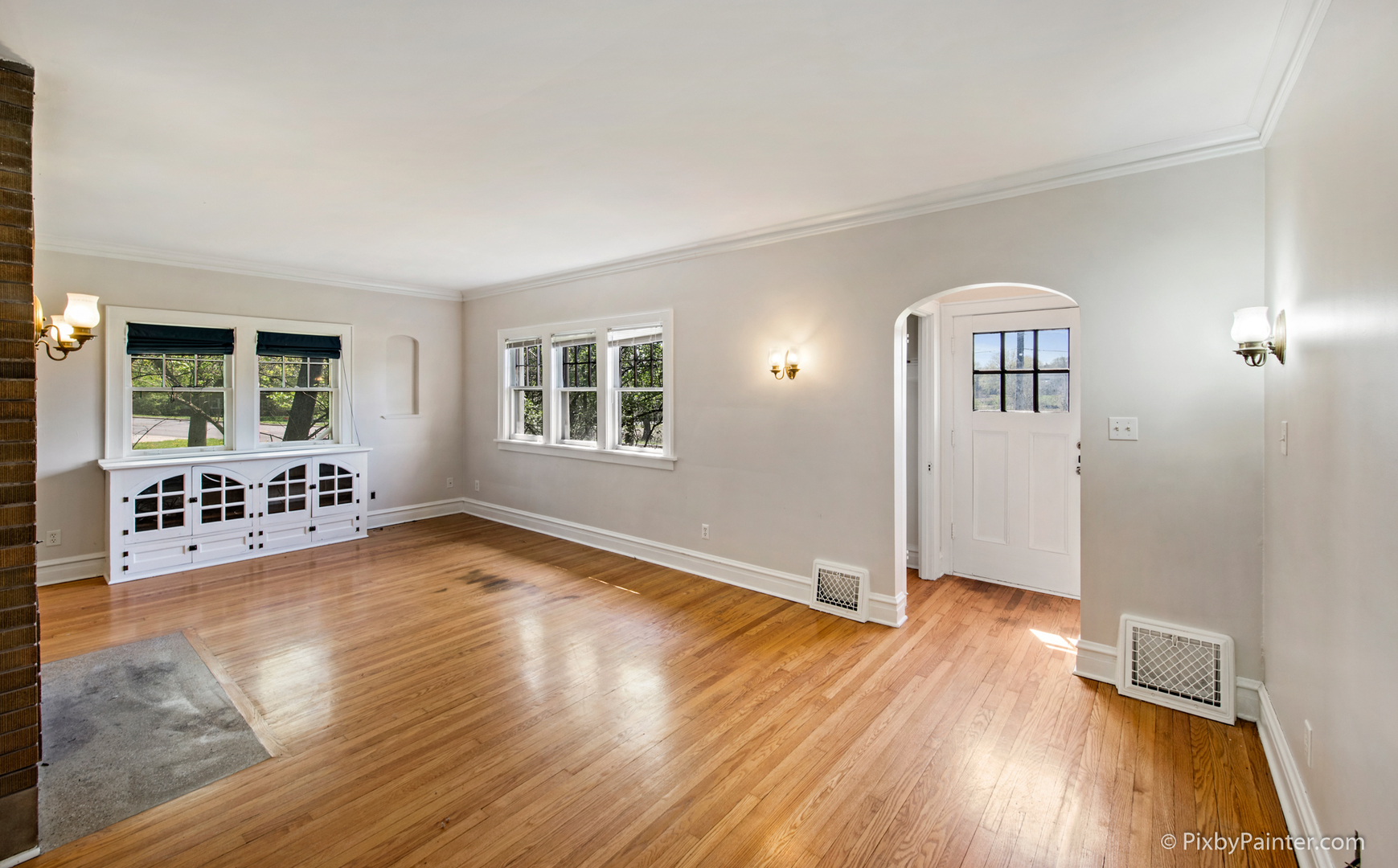 1824 Riverside Avenue St. Charles, IL 60174 - Photo 6 of 32 Gallery Image 6