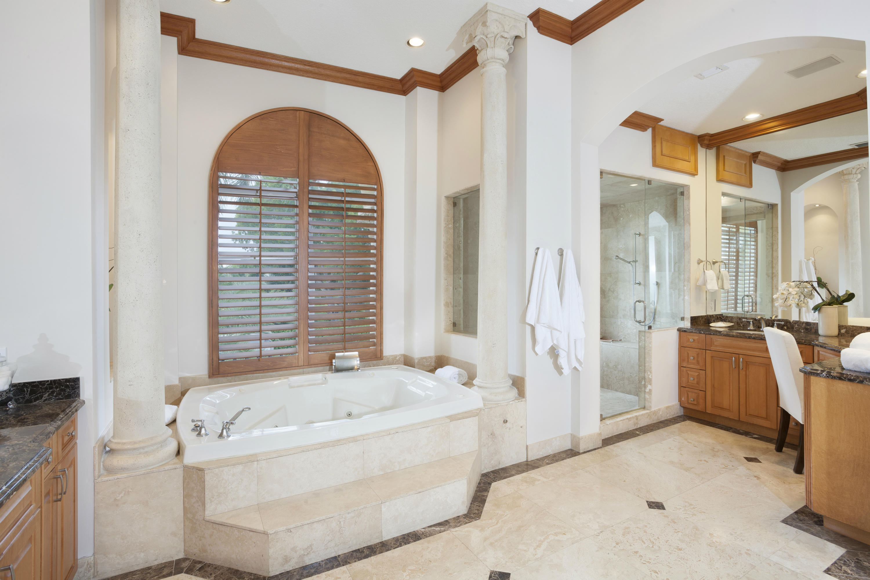 630 Northwest 8th Avenue Boca Raton, FL 33486 - Photo 14 of 18 175 - MASTER_BATH