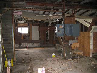 9025 Summerfield Road Temperance, MI 48182 - Photo 16 of 17 Garage/Storage