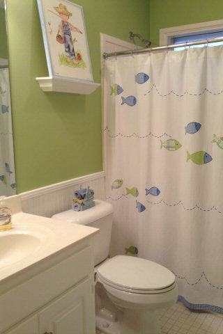 10499 South Side Loop Fairhope, AL 36532 - Photo 11 of 13 Guest bath