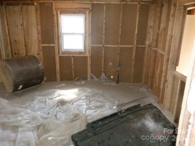 52 Newfound Road Asheville, NC 28806 - Photo 10 of 16 Gallery Image 10