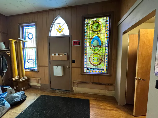 $549,000 | 25 Green Street, Lebanon, NH 03766