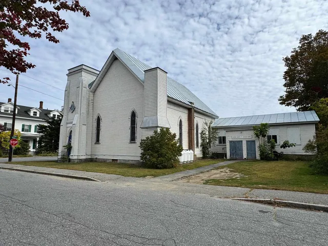 $549,000 | 25 Green Street, Lebanon, NH 03766