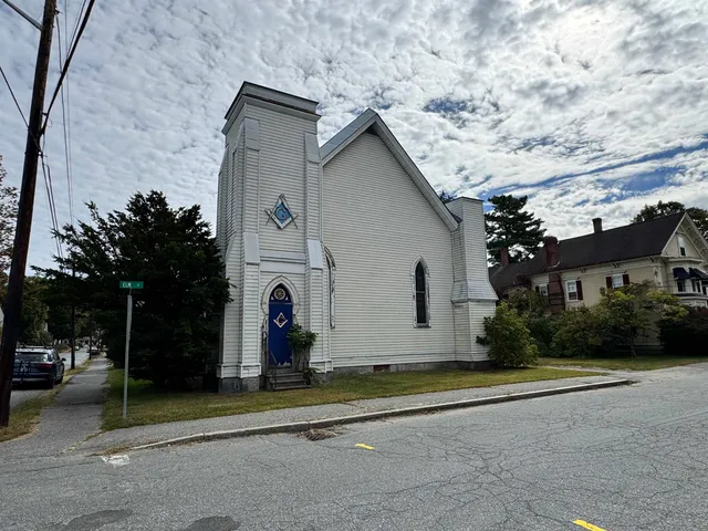 $549,000 | 25 Green Street, Lebanon, NH 03766